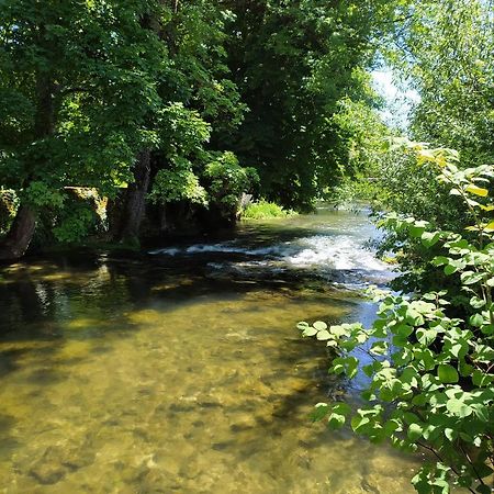 L'Oree Des 3 Rivieres Is sur Tille Bagian luar foto
